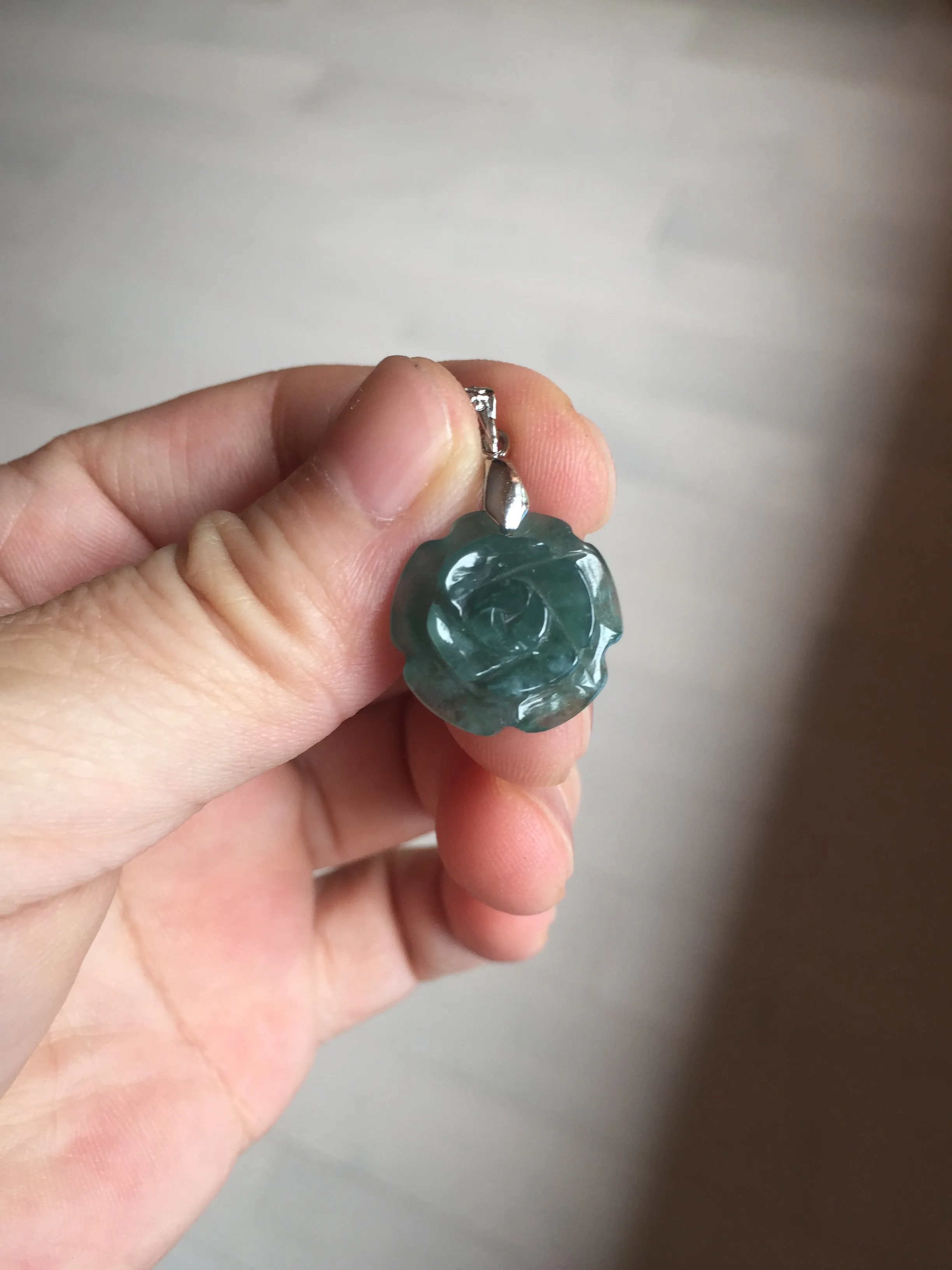 100% Natural blue green gray Guatemala jadeite Jade flower pendant group AR113