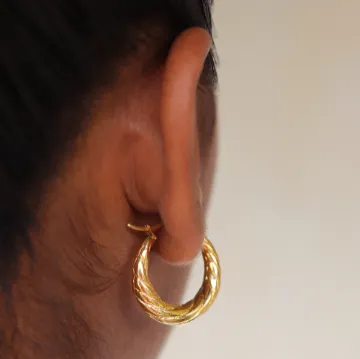 18K Gold-Filled Twisted Hoop