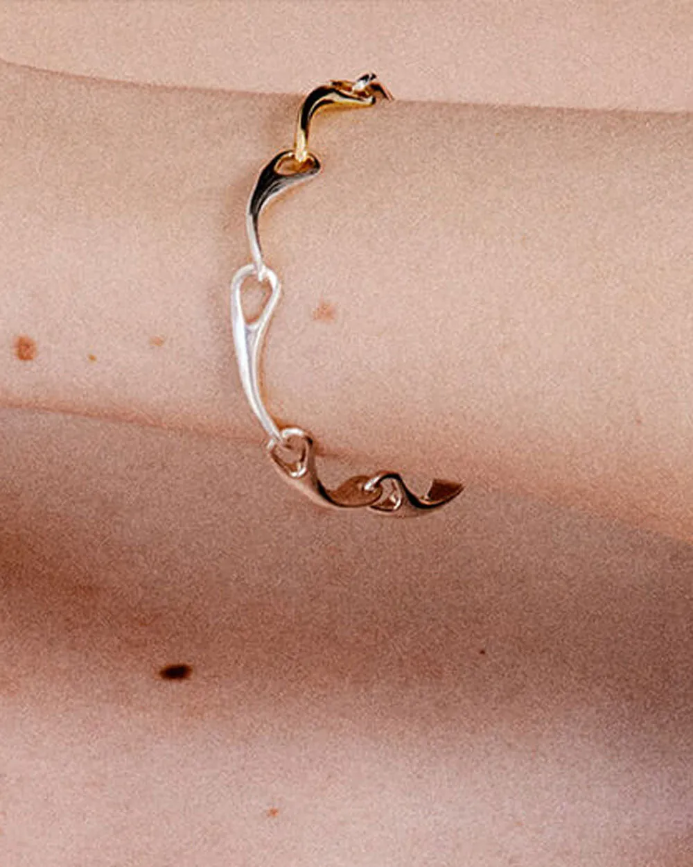 18k Yellow Gold and Sterling Silver Echo Bracelet