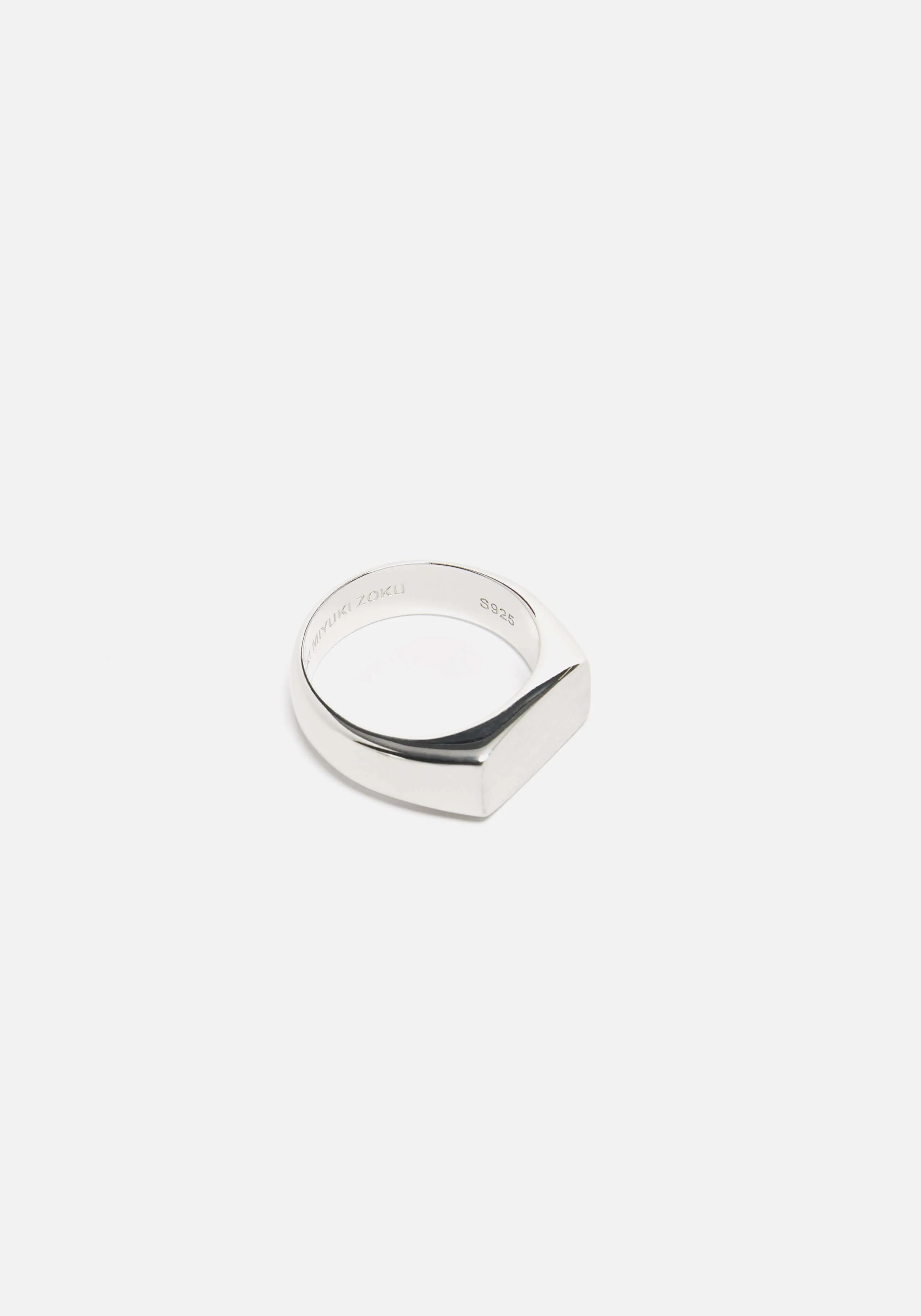 MKI MINI SIGNET RING