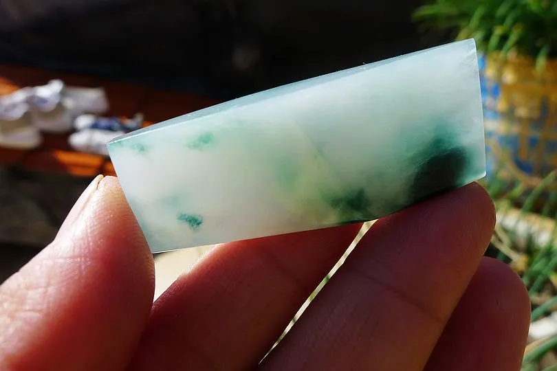Natural Jade Rough Jadeite Raw (22g,5X2X1cm)
