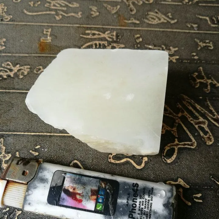 Natural Kunlun Jade Rough Nephrite Raw (164g, 5.7X4X3cm)