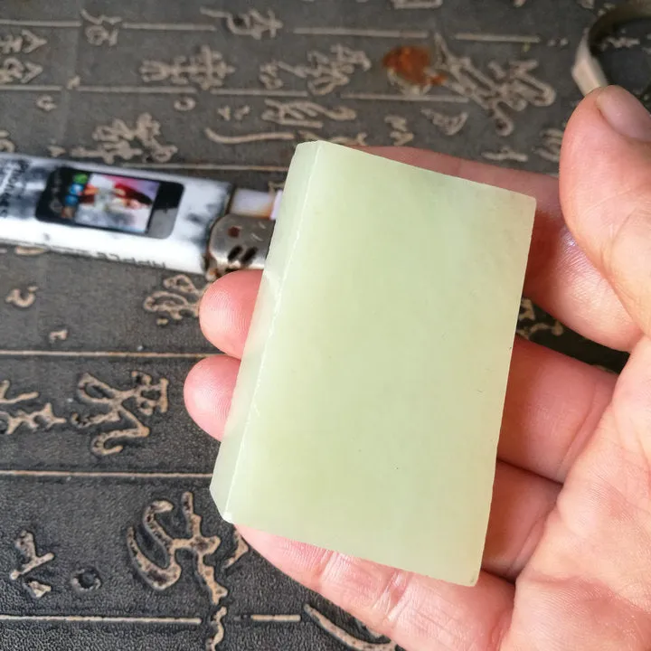 Natural Kunlun Jade Rough Nephrite Raw (58g, 5.6X3.1X1cm)