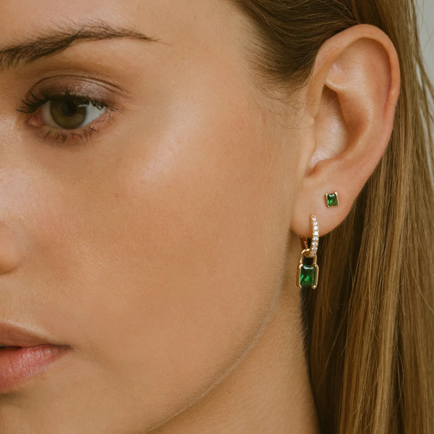 Sif Jakobs Gold Plated Earrings Roccanova Piccolo- 18K Gold Plated with Green Zirconia